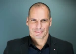 Yanis Varoufakis: “Los ‘tecnolords’ controlan nuestras mentes”