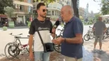 Preguntan por la calle sobre el fascismo y los jóvenes y lo que dice un señor es para ponerlo en bucle