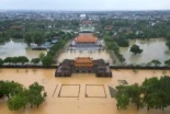 Las lluvias récord provocan inundaciones en Vietnam y sumergen una ciudad antigua (Eng)