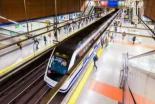 Madrid ha arrancado un experimento único en España: mover a más de 400.000 personas todos los días sin conductor