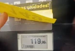 Cazan al Carrefour de Torrevieja engañando con los descuentos: "Últimas unidades... ¿vale?"