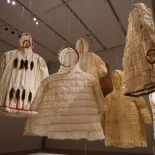 ¿Cómo crearon las comunidades indígenas del norte ropa impermeable hace miles de años? (ENG)