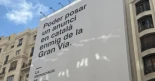 Una pancarta en catalán en Madrid antes del 20-N (CAT)