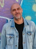 "Cuando quieres darte cuenta, el turismo lo invade todo"