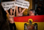 Detenido agresor de dos activistas de femen a la puerta de la misa por Franco