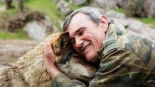 Marcos Rodríguez, el español que fue criado por lobos en Sierra Morena: "una loba me rescató y me dio carne de la que estaban comiendo sus cachorros”