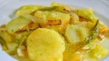 Patatas a lo pobre: una receta barata y sin alardes