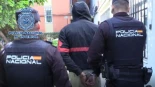 Tres detenidos por intentar matar a machetazos a un joven elegido al azar en Madrid