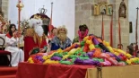 Los cartuchos de la discordia en Ortigueira: el párroco se niega a dar este regalo de Navidad a los niños que no van a misa [GAL]