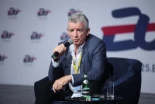 El CEO de Ryanair tiene claro cómo gobernaría un país. Nosotros tenemos la suerte de que no lo haga