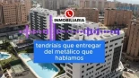 Interesados en las polémicas viviendas protegidas de Alicante: "Me pedían 227.000 € más 223.000 en negro. Esto es España, me dijeron en la inmobiliaria"