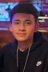 Muere en accidente automovilístico un testigo clave de tiroteo mortal de ICE