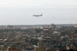 El cierre del espacio aéreo en Oriente Medio complica evacuación de unos 1.500 estadounidenses