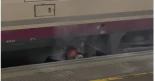 Un tren de Renfe procedente de Madrid llega a Santa Justa con un pequeño fuego