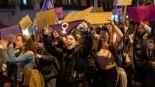 El 45% de los hombres catalanes cree que hay mujeres que ponen denuncias falsas para "ganar dinero" o "hacer daño a su pareja"