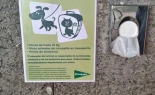 El Corte Inglés de Santa Cruz de Tenerife cede y obliga a los dueños de perros a limpiar sus heces