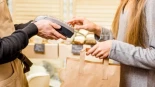 Un error al entregar el cambio a una clienta lleva a una pequeña tienda de alimentación a ser sancionada con 20.000€ ante la Agencia Española de Protección de Datos (AEPD)