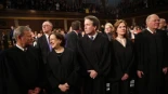 Trump estalla contra la Justicia: durísimas publicaciones contra los "jueces políticos" y contra el Tribunal Supremo