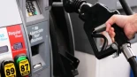 El precio de la gasolina en EEUU se dispara hasta los 3,88 dólares por galón, el más alto desde 2022