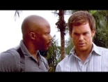 Dexter, pero diciendo en alto su monólogo interior (ENG)
