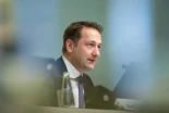 Bruselas prepara un plan sobre fertilizantes y convoca de urgencia al sector ante el alza de costes agrarios