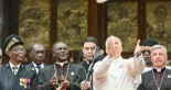 El papa León se pronuncia a favor de la paz, aun a riesgo de irritar a Trump [ENG]