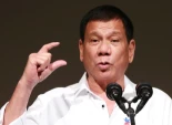 El expresidente filipino Duterte enfrentará juicio por cargos de crímenes de lesa humanidad