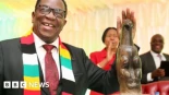 Los emblemáticos pájaros de piedra de Zimbabue fueron robados por los colonialistas. Finalmente, todos están de vuelta en casa [Eng]