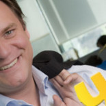 Yoigo rebaja sus tarifas. Desde el  3 de diciembre las llamadas serán a 6 céntimos/min