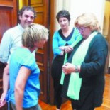 En Donostia BILDU propone reducir el numero de asesores. La oposición lo rechaza