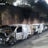 Queman 40 coches en las inmediaciones del Park Güell