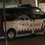 Detenida una pareja por simular ser policías para cobrar una multa a menores de edad que hacían botellón