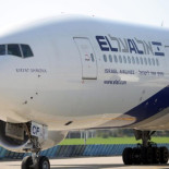 Se querella contra la aerolínea por moverla de sitio a petición de un ultra-ortodoxo. [ENG]