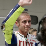 Rossi amenaza con ir a Ducati si Lorenzo no se marcha de Yamaha