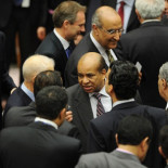 EE UU, Reino Unido y Francia ultiman un ataque contra Libia "en horas"