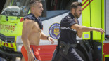 “Ante un incendio como el de Cádiz, volveré a intervenir, en chanclas, en bañador o en bikini”
