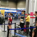 Aeropuerto de Madrid, turistas y Metro: el lío para sacar los billetes que no caduca