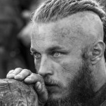 Ragnar Lothbrock, patrón de España