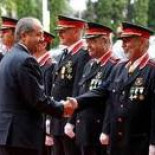 #acampadabcn: La Generalitat condecora al jefe de los Mossos