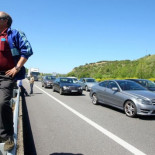 Más de 300 mineros protagonizan cortes de las autovías AP-66 y A-6 en La Magdalena y Bembibre