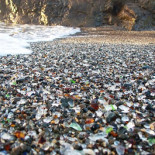 Una playa de cristal