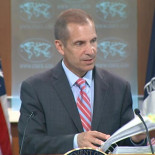 El portavoz del Ministerio de Exteriores de EEUU se ríe al conocer que Boris Johnson será Ministro de Exteriores de UK