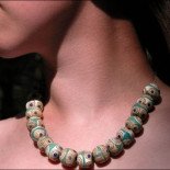 El collar “egipcio” de una sacerdotisa siberiana de hace 2.400 años