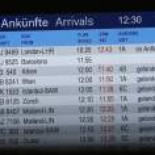 Aparece el cadáver de un lobo colgado de una señal en Lena