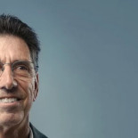 Warren Mosler, gurú de la MMT. "La crisis europea es una "creación intelectual" porque no hay escasez de recursos."