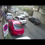 Conductor chiflado en Irán