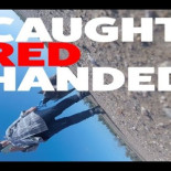 Señora intenta robar un dron, y una Gopro graba todo el suceso