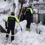 Las autoridades italianas demandan a 'Charlie Hebdo' por burlarse de la tragedia del hotel Rigopiano