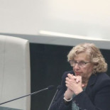 Carmena espeta al PP: "gobernar no tiene que ver con titulares y chistes"
