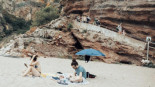 Catalunya se queda sin playas nudistas: "Cada vez viene más gente con bañador y haciendo fotos"
